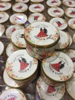 New Floral Design With Couple