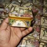 New Golden Design Tin Box With Couple Print